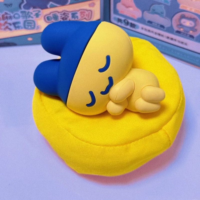 Bandai Tamagotchi Seri Posisi  - Decorative Throw Pillow ulasan dan harga