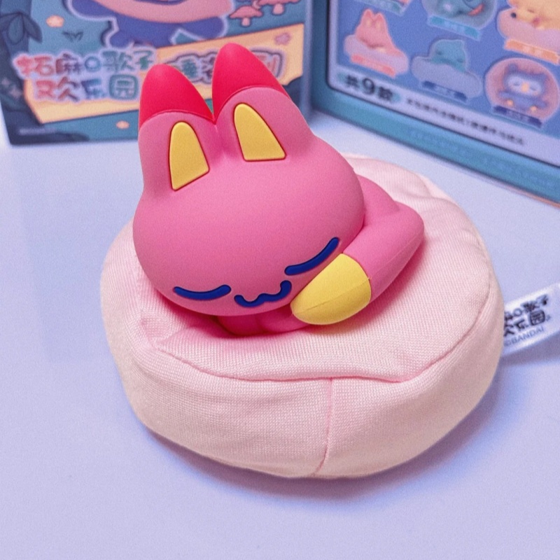 Bandai Tamagotchi Seri Posisi  - Decorative Throw Pillow ulasan dan harga
